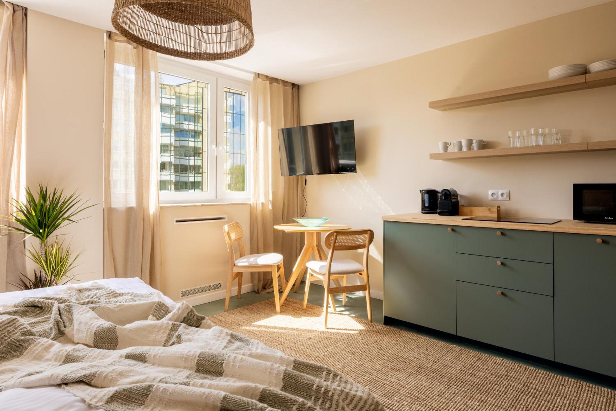 Four Seasons Old Town - Spring Appartement Warschau Buitenkant foto